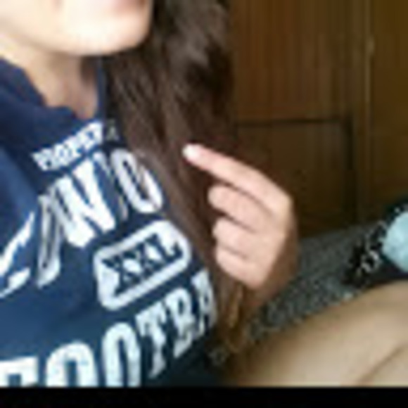 Meet your Posher, Tosha - Picture 1 of 1